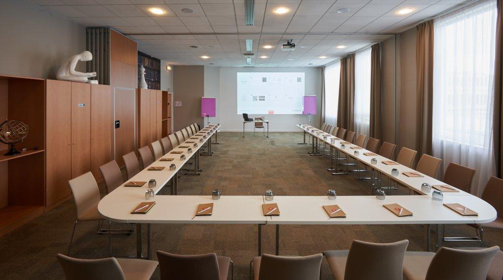 Best Western Plus Paris Saclay Exterior foto